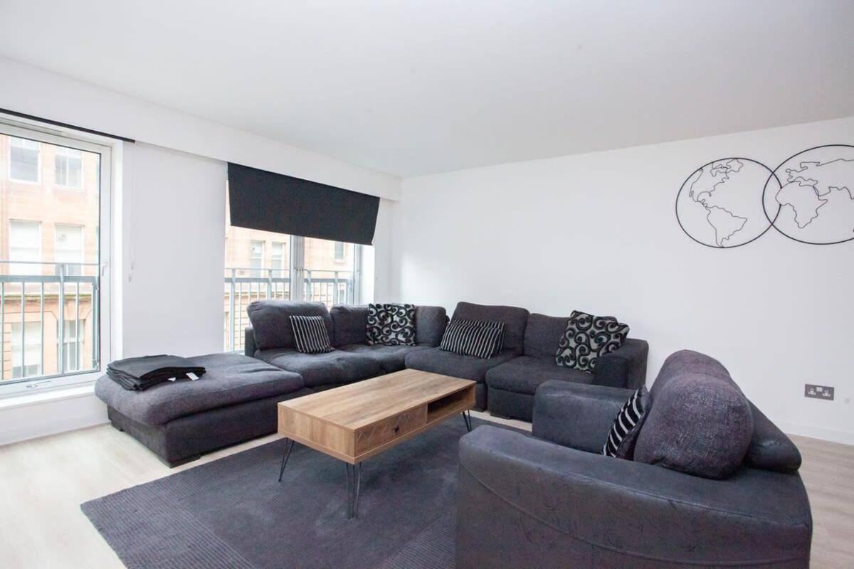 City Centre Apartment W Parking & Hyperoptic Wifi Glasgow Exterior photo
